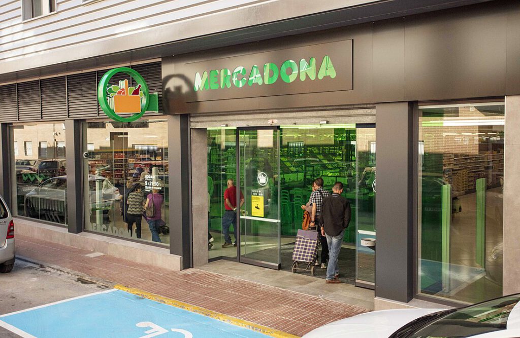 trabajadora de Mercadona